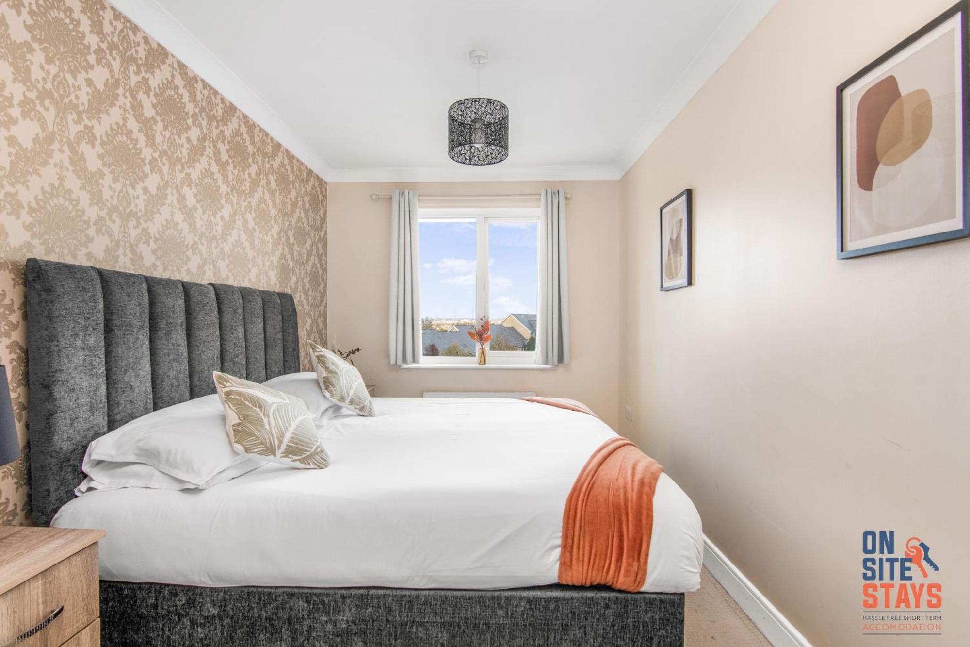Onsitestays - Cosy 2-Bedroom Apartment With Free Parking, Wi-Fi & London Links Northfleet Esterno foto