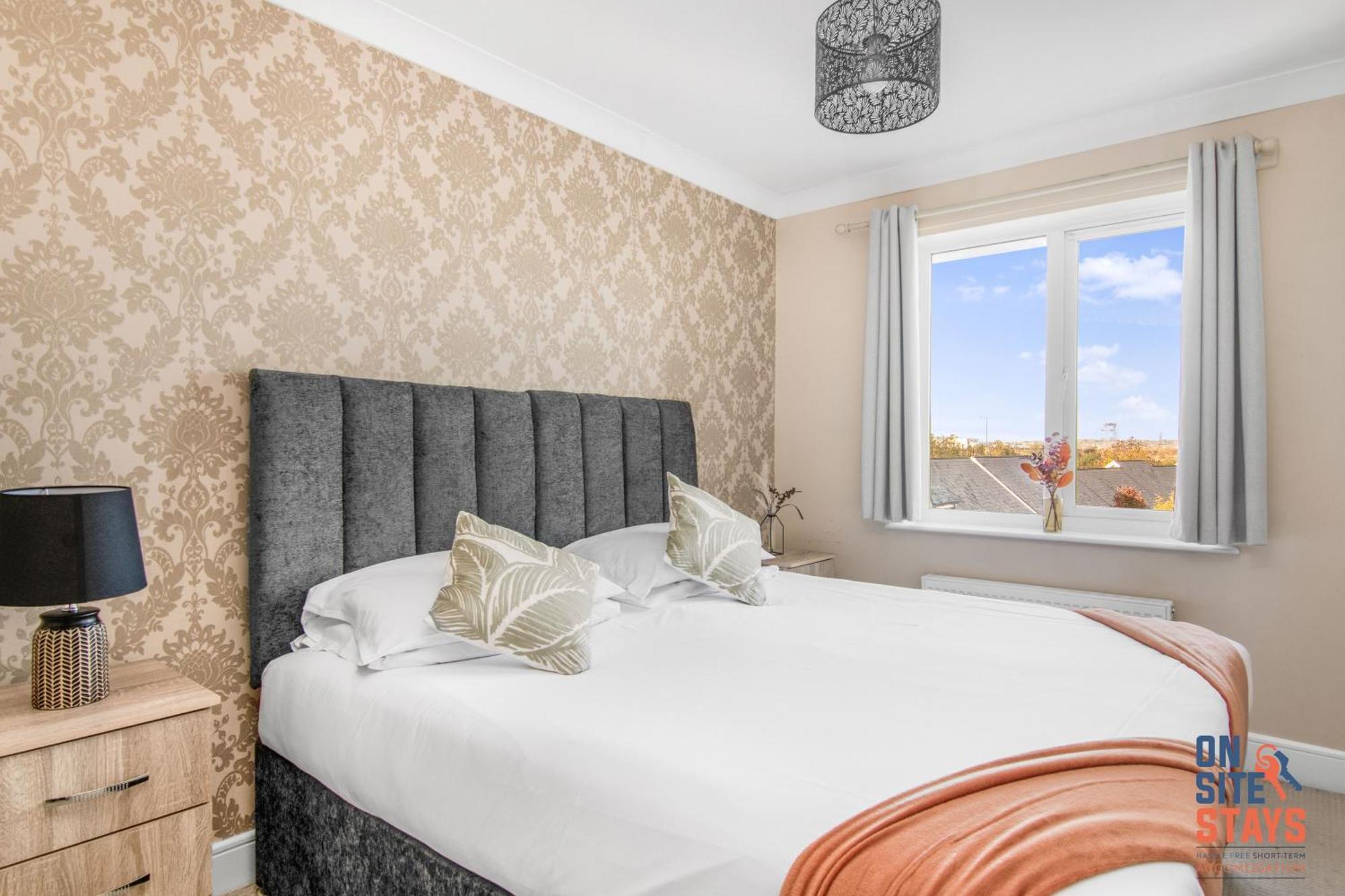 Onsitestays - Cosy 2-Bedroom Apartment With Free Parking, Wi-Fi & London Links Northfleet Esterno foto